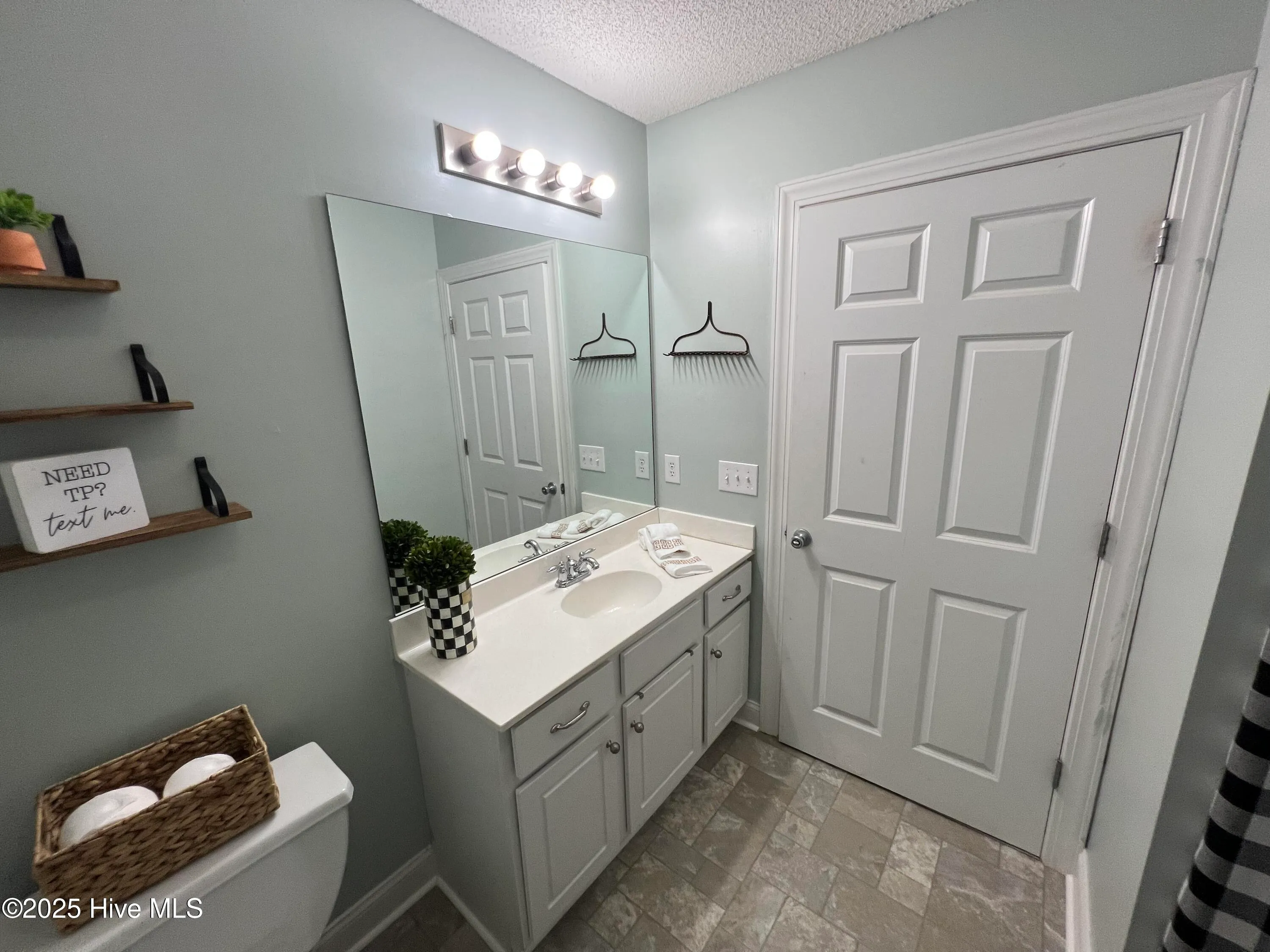 Winterville, North Carolina 28590, United States, 3 Bedrooms Bedrooms, ,2 BathroomsBathrooms,Residential,Active,101405