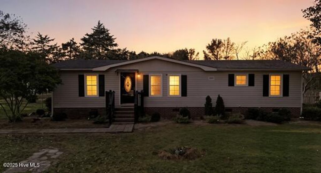 Photo of 1281 Campground Road, Elizabeth City, NC 27909 (MLS # 100541485)