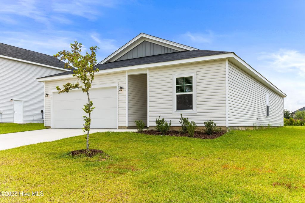 Photo of 214 Keria Ln Nw Ln, Supply, NC 28462 (MLS # 100524248)