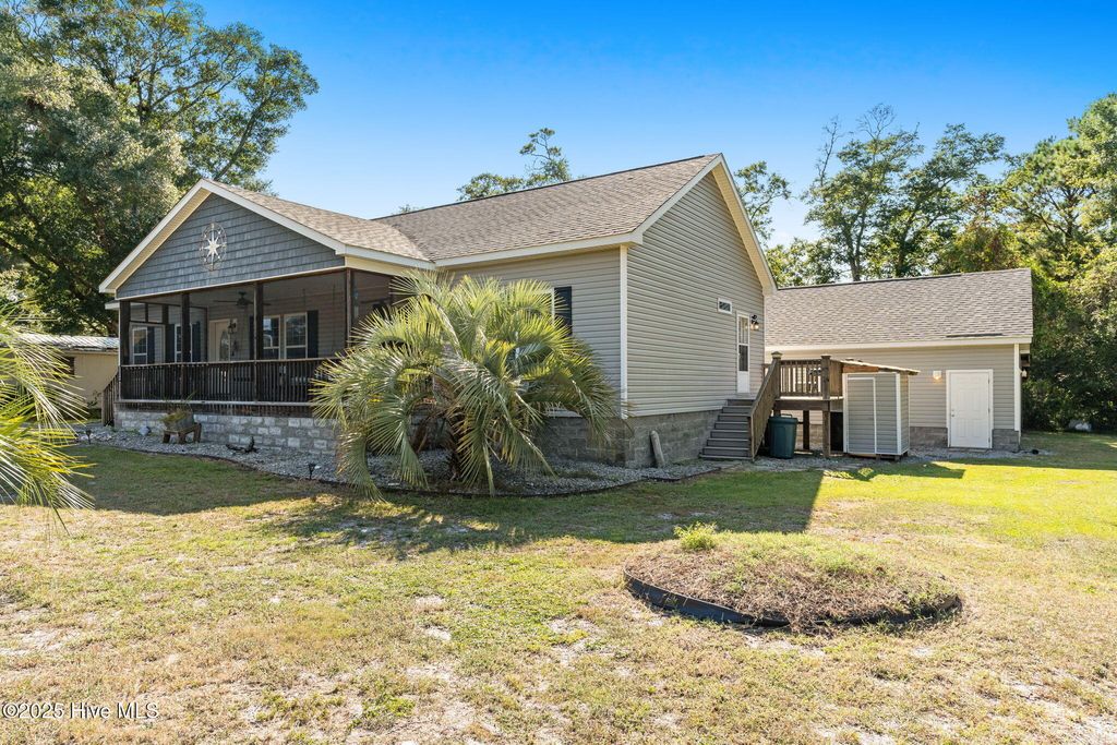 Photo of 1686 Crane Road SW, Ocean Isle Beach, NC 28469 (MLS # 100531733)