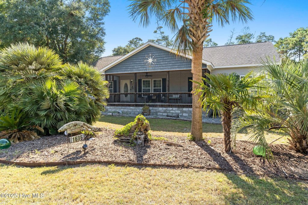 Photo of 1686 Crane Road SW, Ocean Isle Beach, NC 28469 (MLS # 100531733)