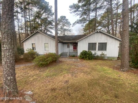 A home in Laurinburg