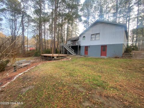 A home in Laurinburg