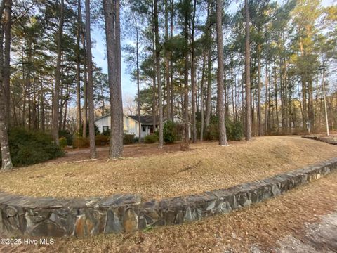 A home in Laurinburg