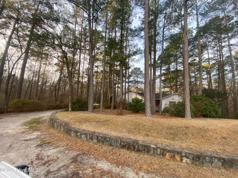 A home in Laurinburg