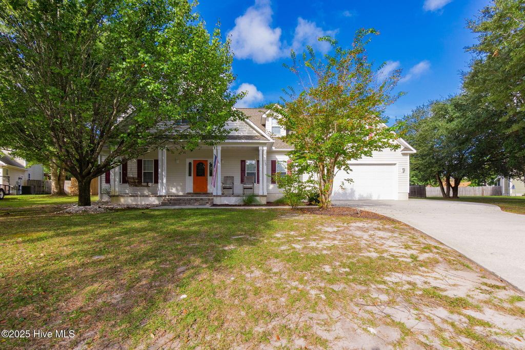 Photo of 105 Tar Kiln Lane, Newport, NC 28570 (MLS # 100533087)