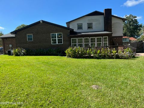 Tiny photo for 102 Fairway Road, Jacksonville, NC 28546 (MLS # 100535550)