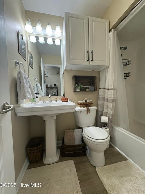 Tiny photo for 1299 Wellington Avenue, Wilmington, NC 28401 (MLS # 100538040)