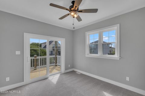 A home in Topsail Beach