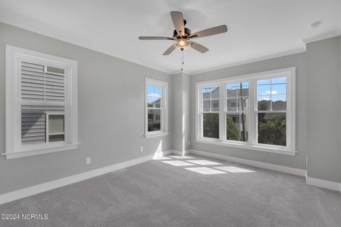 A home in Topsail Beach