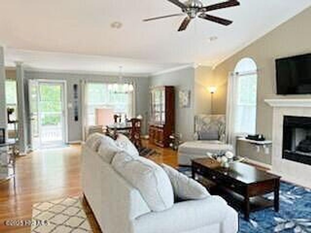 Photo of 916 Buckingham Road, New Bern, NC 28562 (MLS # 100539394)