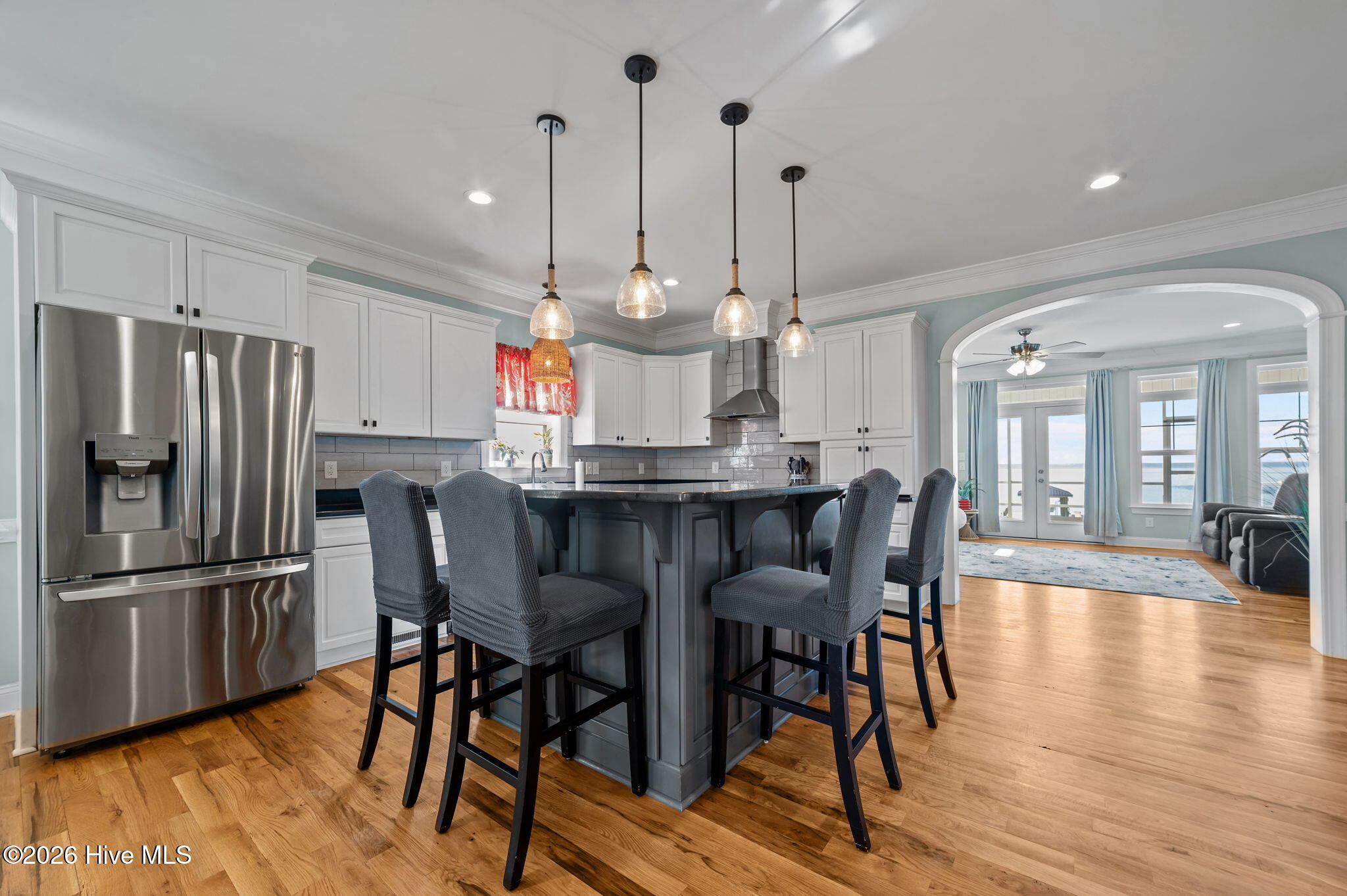 30 E North Shore Lane