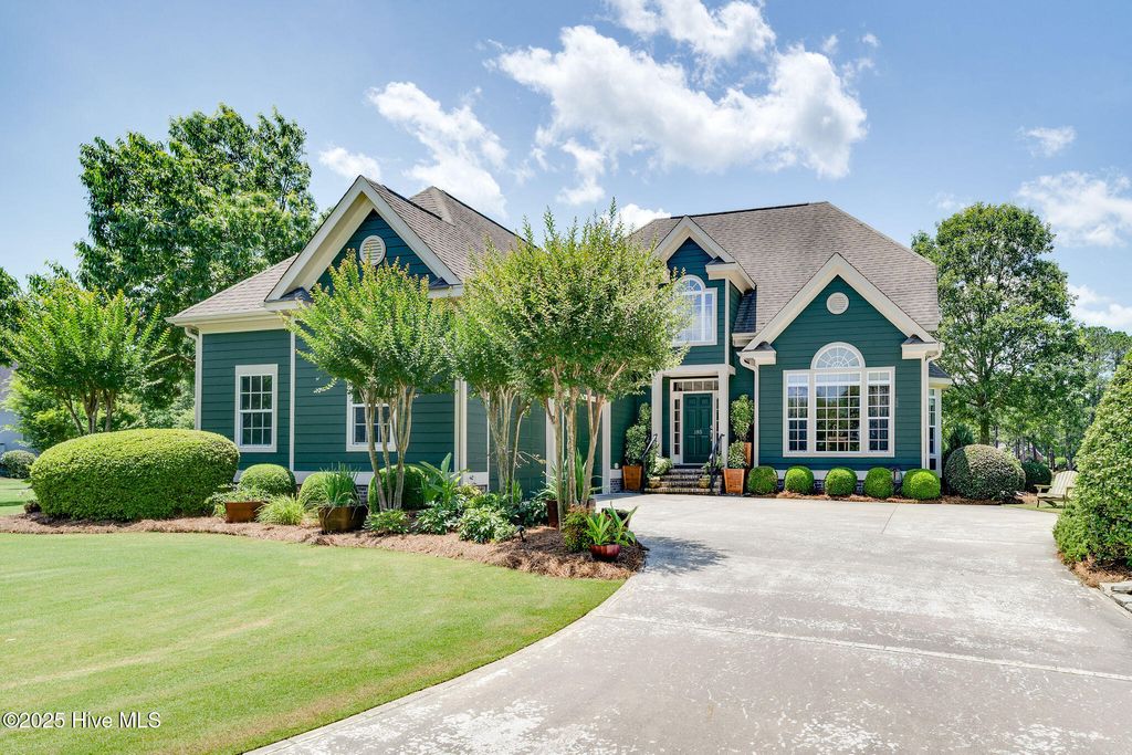 Photo of 185 Legacy Woods Drive, Wallace, NC 28466 (MLS # 100513493)