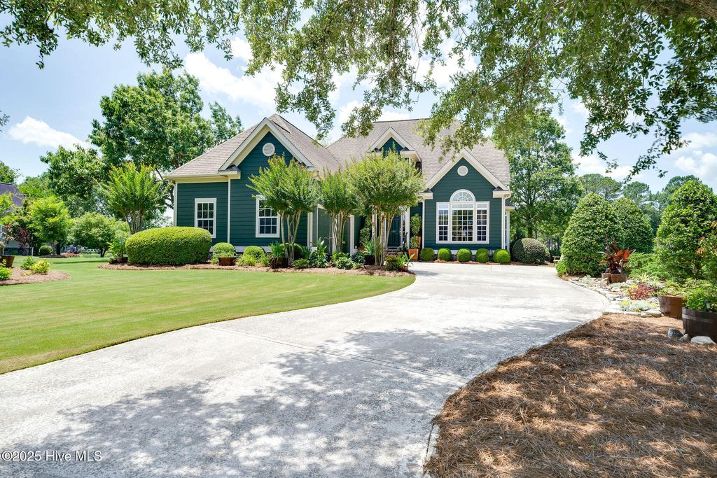 Photo of 185 Legacy Woods Drive, Wallace, NC 28466 (MLS # 100513493)