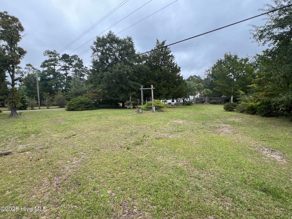 Photo of 591 Hwy 172, Hubert, NC 28539 (MLS # 100534872)