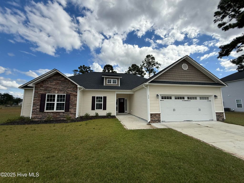 Photo of 174 Finch Lane, New Bern, NC 28560 (MLS # 100513119)