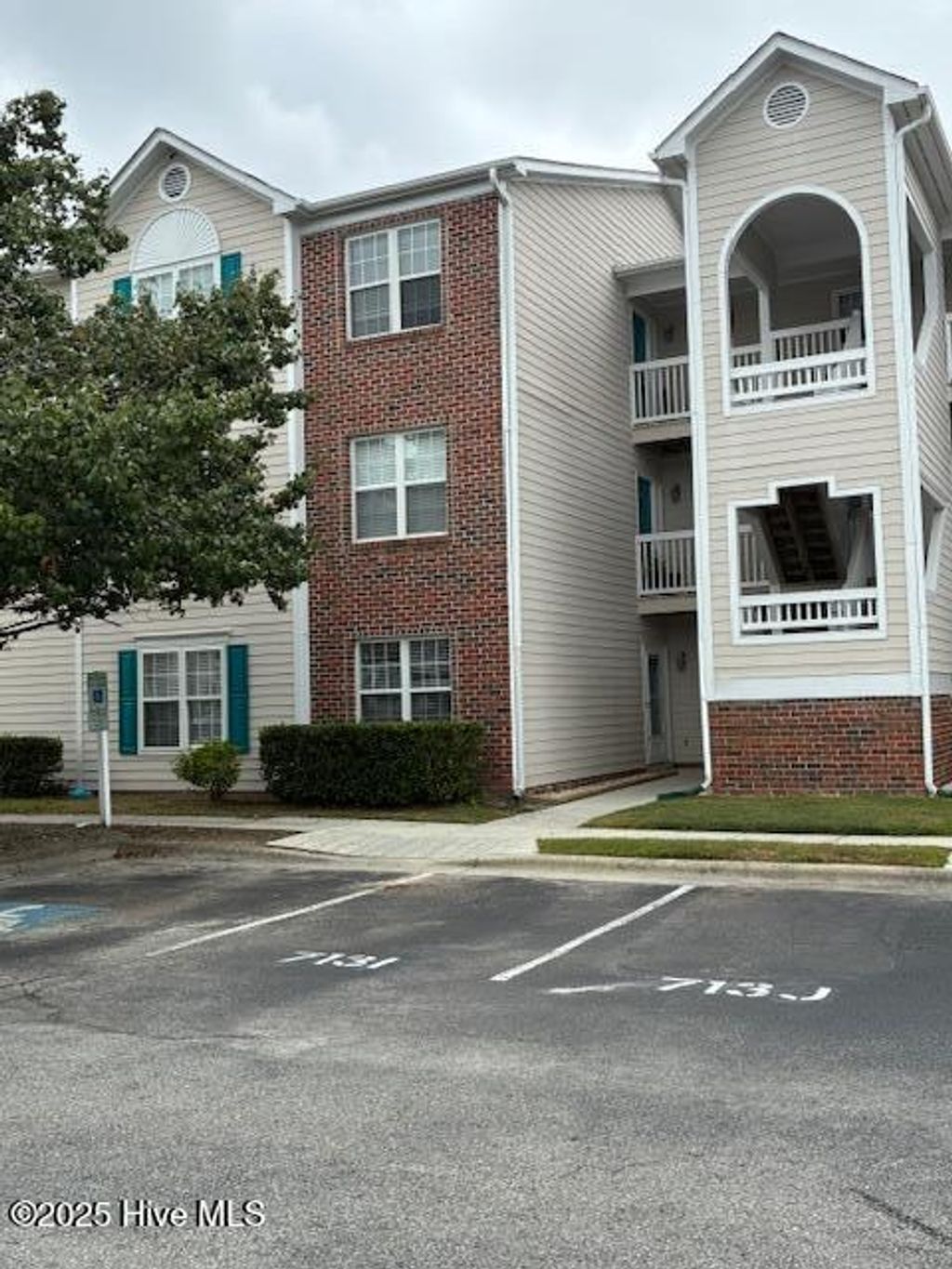 Photo of 713 Clearwater Court #A, Wilmington, NC 28405 (MLS # 100530267)