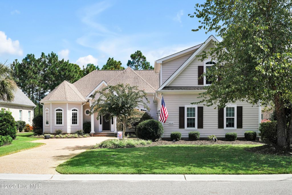 Photo of 8586 Oak Abbey Trail NE, Leland, NC 28451 (MLS # 100529768)