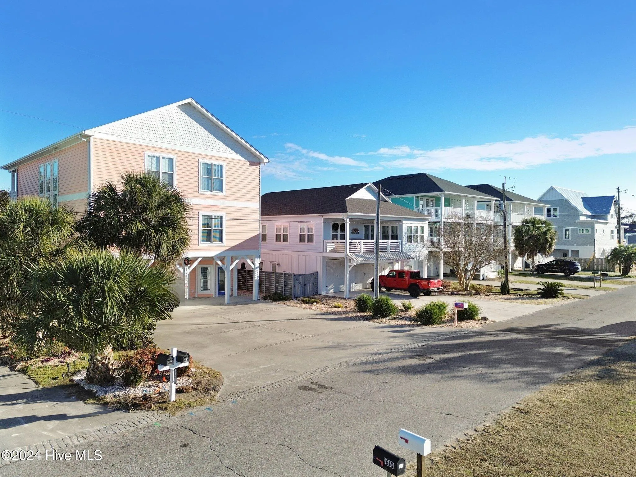 Carolina Beach, North Carolina 28428, United States, 4 Bedrooms Bedrooms, ,4 BathroomsBathrooms,Residential,Active,84179