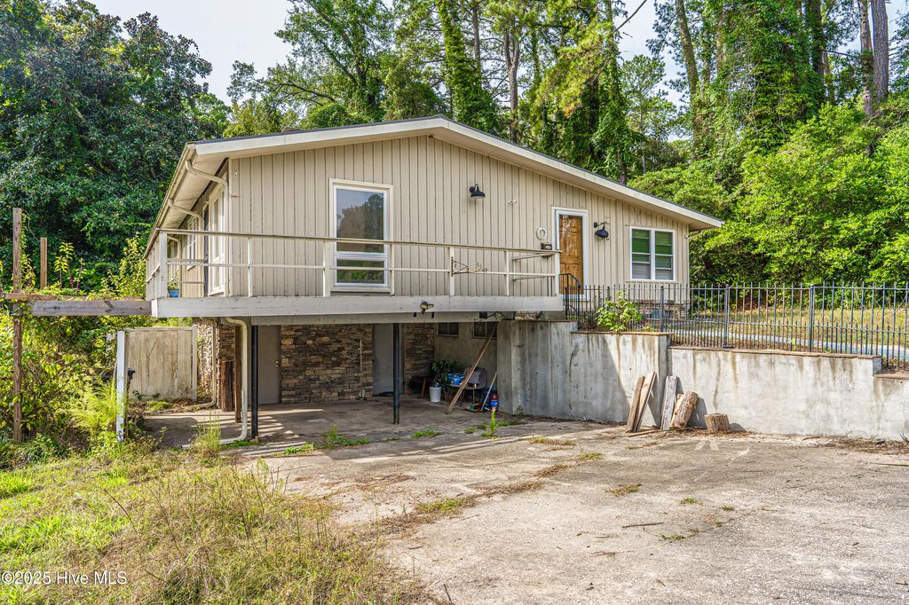 Photo of 1418 Carolina Drive, Rockingham, NC 28379 (MLS # 100536069)