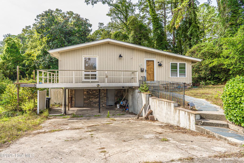 Photo of 1418 Carolina Drive, Rockingham, NC 28379 (MLS # 100536069)