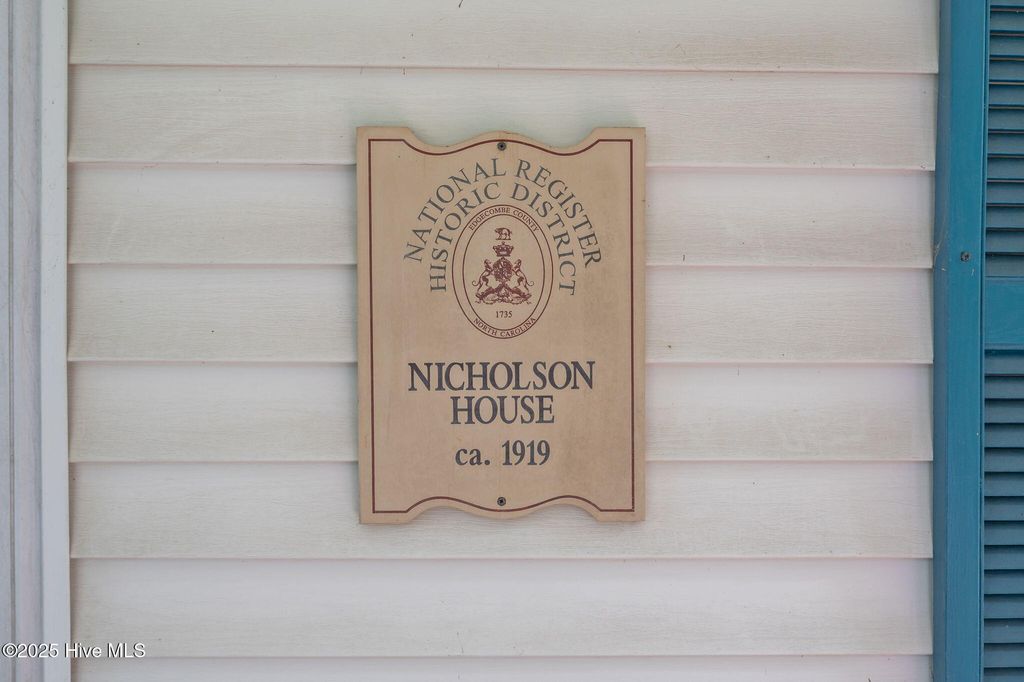Photo of 813 St Andrew Street, Tarboro, NC 27886 (MLS # 100528830)