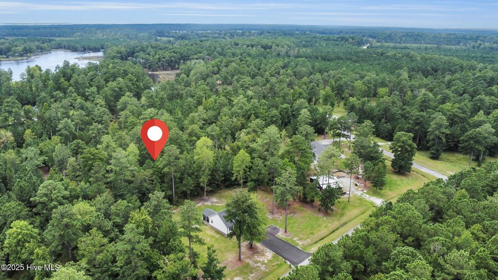 Photo of 44 Shady Creek Road, Oriental, NC 28571 (MLS # 100528386)