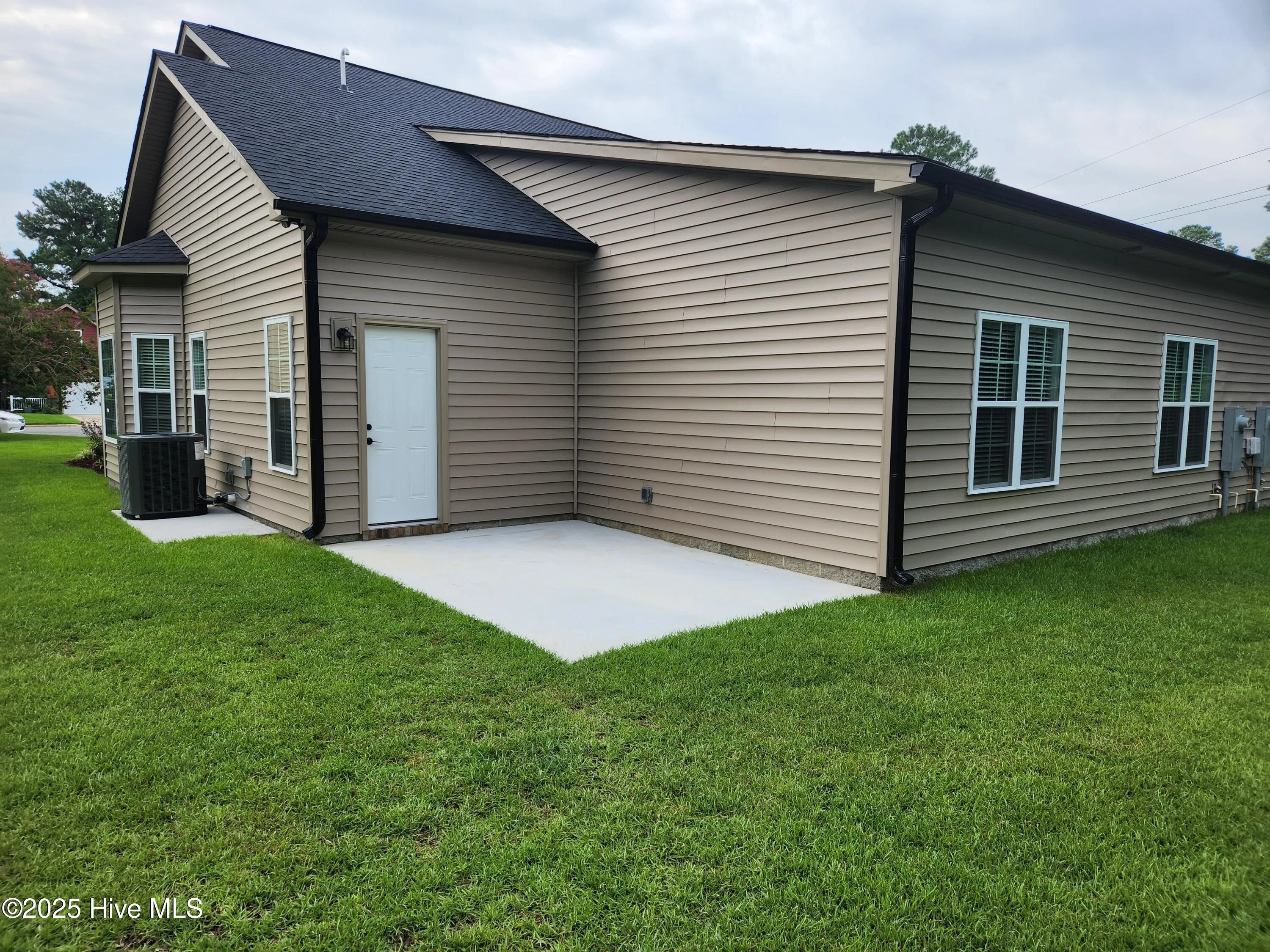 Goldsboro, North Carolina 27530, United States, 3 Bedrooms Bedrooms, ,3 BathroomsBathrooms,Residential,Active,21376