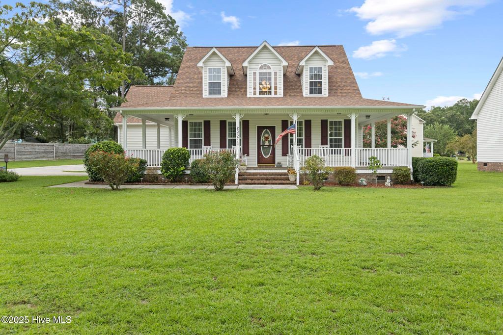 Photo of 2037 Catherine Lake Road, Richlands, NC 28574 (MLS # 100525717)