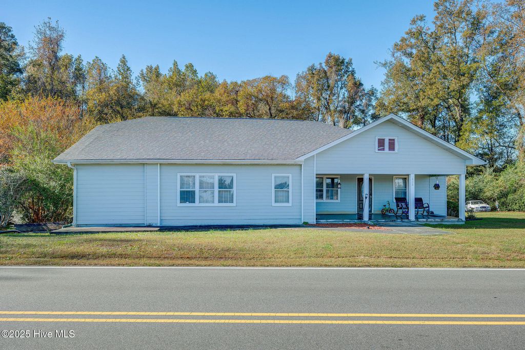 Photo of 610 Fertilizer Road, Riegelwood, NC 28456 (MLS # 100538626)