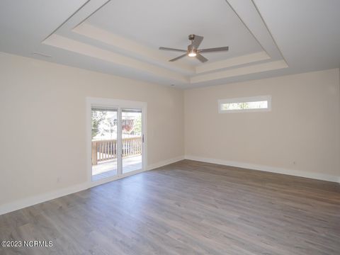 A home in Oak Island