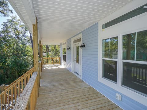 A home in Oak Island