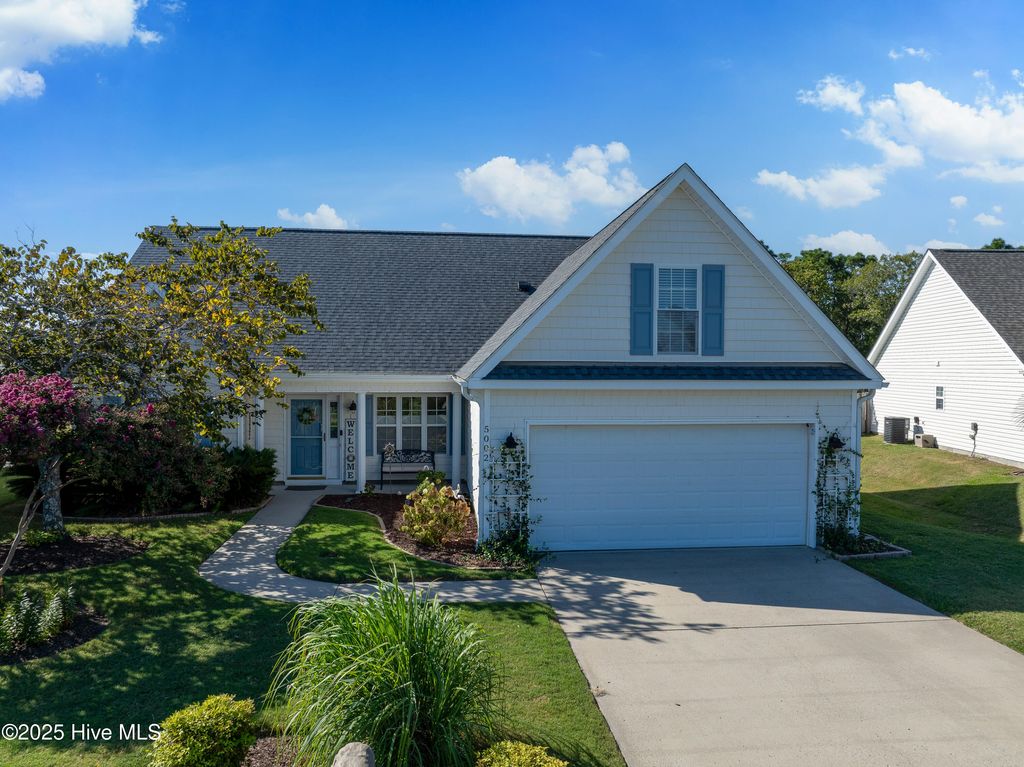 Photo of 5002 Summerswell Lane, Southport, NC 28461 (MLS # 100527966)