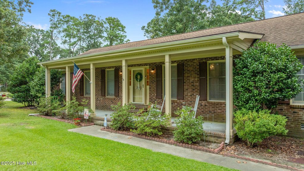 Photo of 305 Daniel Drive, Goldsboro, NC 27534 (MLS # 100525671)
