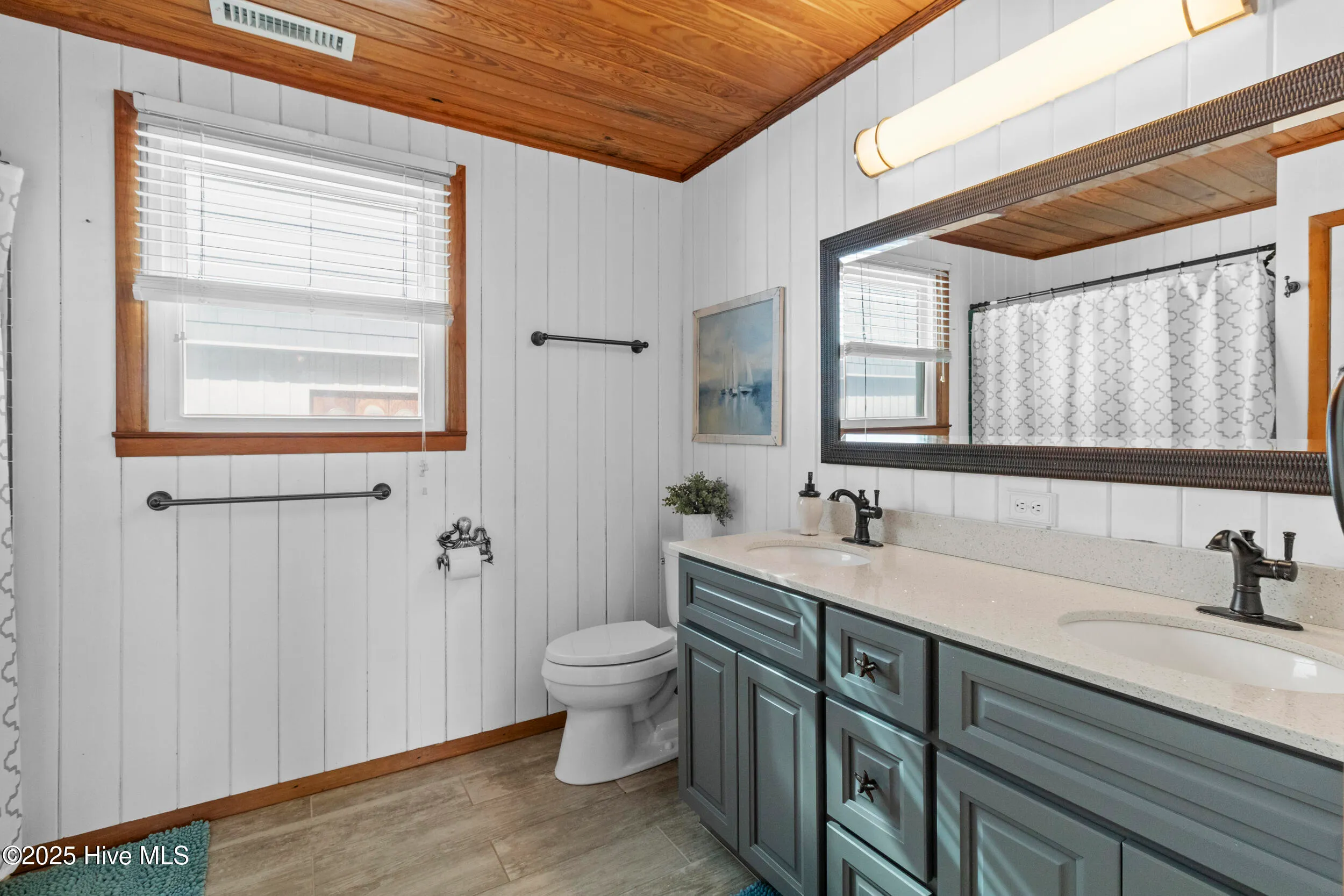 Carolina Beach, North Carolina 28428, United States, 4 Bedrooms Bedrooms, ,2 BathroomsBathrooms,Residential,Active,77867