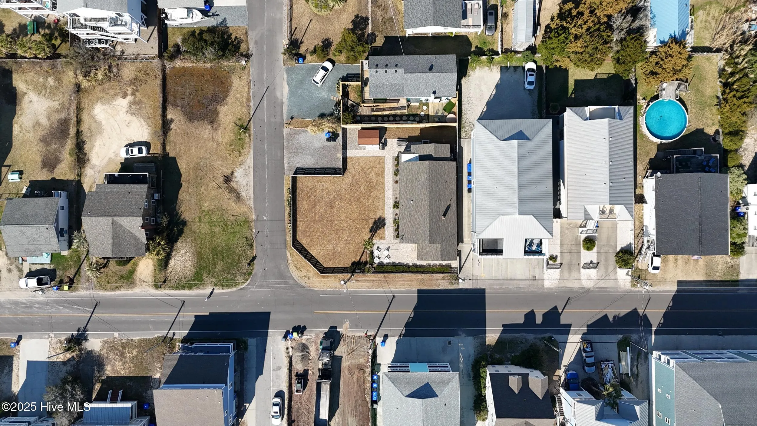 Carolina Beach, North Carolina 28428, United States, 4 Bedrooms Bedrooms, ,2 BathroomsBathrooms,Residential,Active,77867