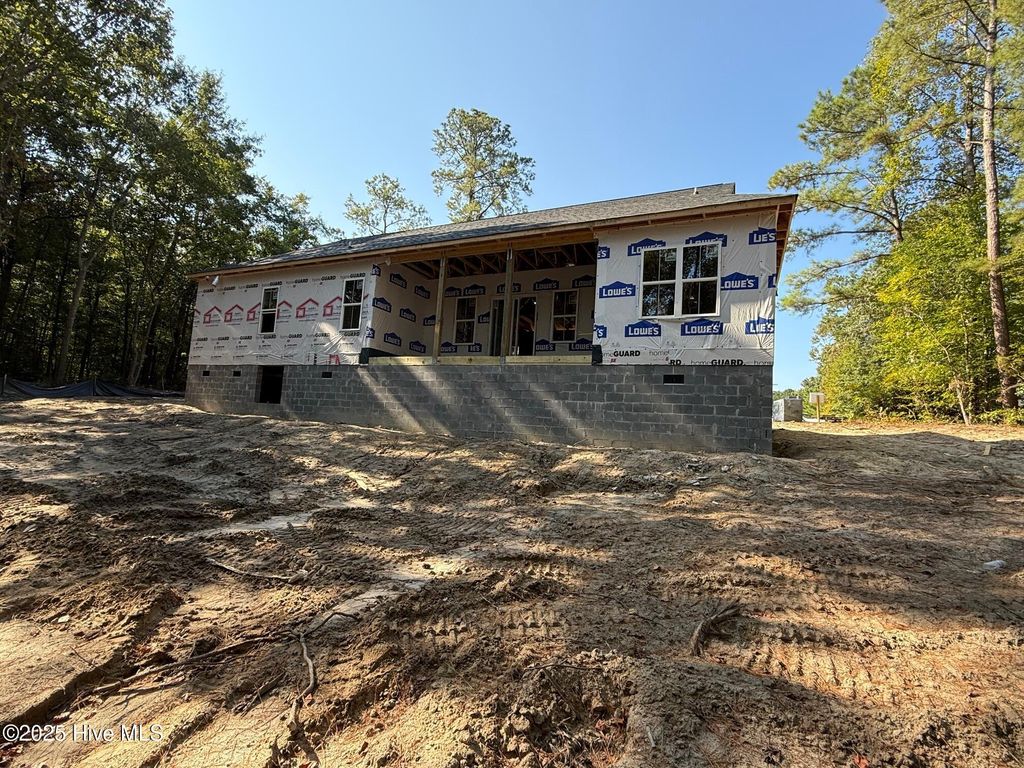 Photo of 128 Navy Blue Drive, Jacksonville, NC 28540 (MLS # 100531549)