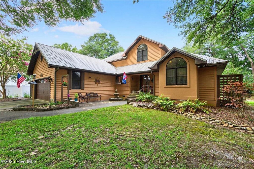 Photo of 706 Oyster Bay Drive, Sunset Beach, NC 28468 (MLS # 100517839)