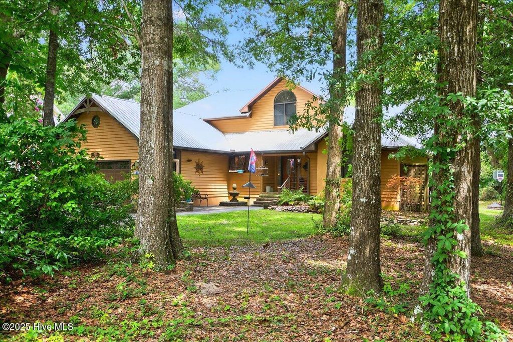 Photo of 706 Oyster Bay Drive, Sunset Beach, NC 28468 (MLS # 100517839)