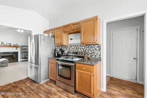 Tiny photo for 3001 E Windgate Court, Jacksonville, NC 28546 (MLS # 100538302)