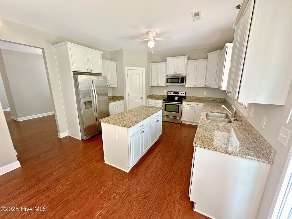 Photo of 802 Bayhill Court, Greenville, NC 27858 (MLS # 100514020)