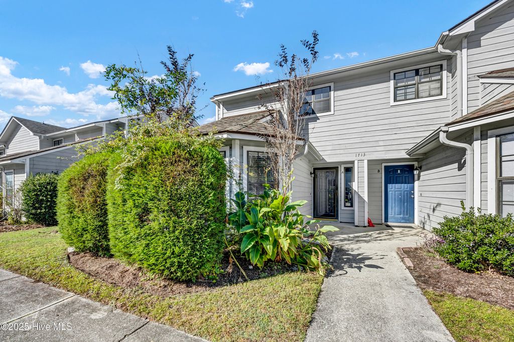 Photo of 1713 S 41st Street #Apt A, Wilmington, NC 28403 (MLS # 100537470)
