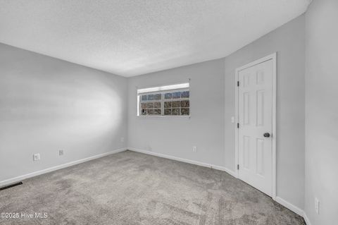 Tiny photo for 1713 S 41st Street #Apt A, Wilmington, NC 28403 (MLS # 100537470)