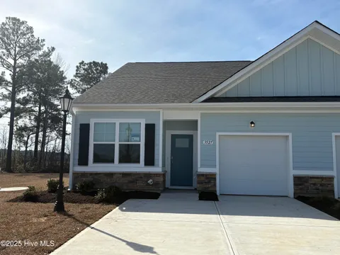 MLS: 100452316