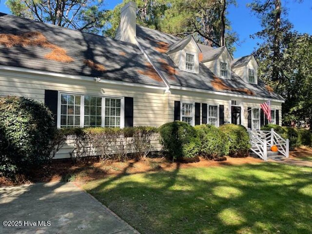 Photo of 304 Mount Vernon Drive NW, Wilson, NC 27893 (MLS # 100537310)