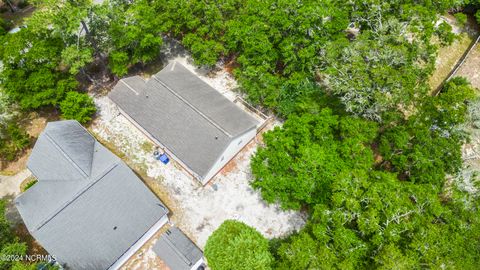 A home in Oak Island