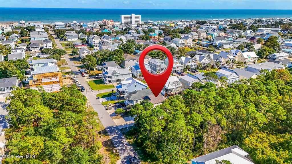 Photo of 805 S South Carolina Avenue, Carolina Beach, NC 28428 (MLS # 100535418)