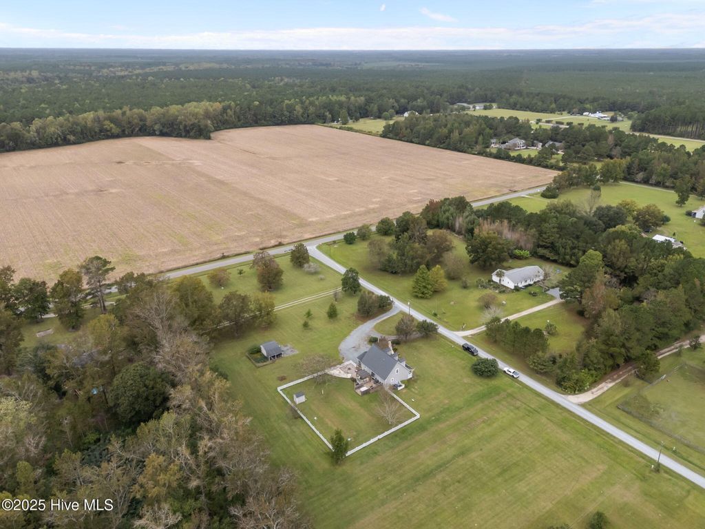 Photo of 74 S Hummingbird Lane, Rocky Point, NC 28457 (MLS # 100535279)