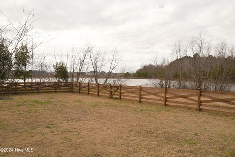 A home in Currituck