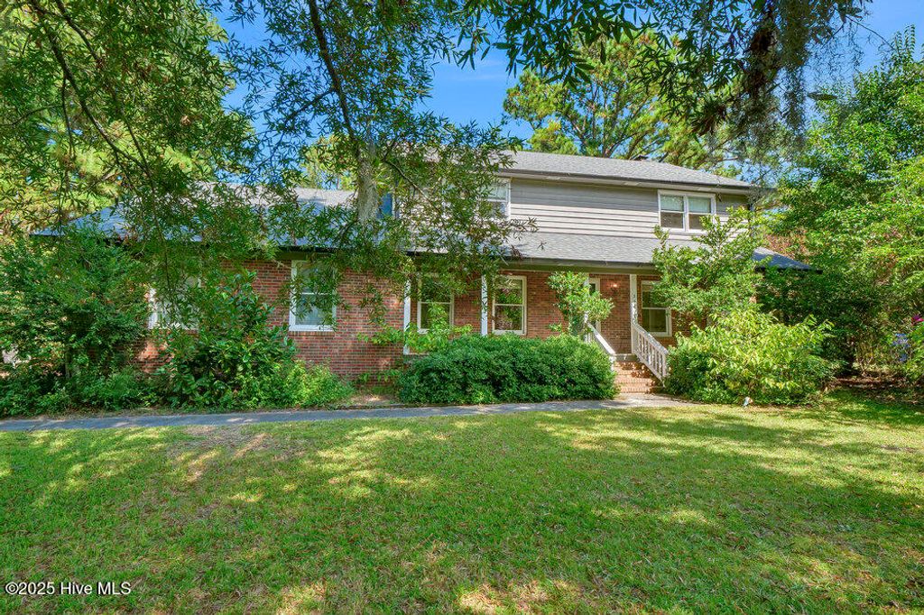 Photo of 3919 Appleton Way, Wilmington, NC 28412 (MLS # 100532857)
